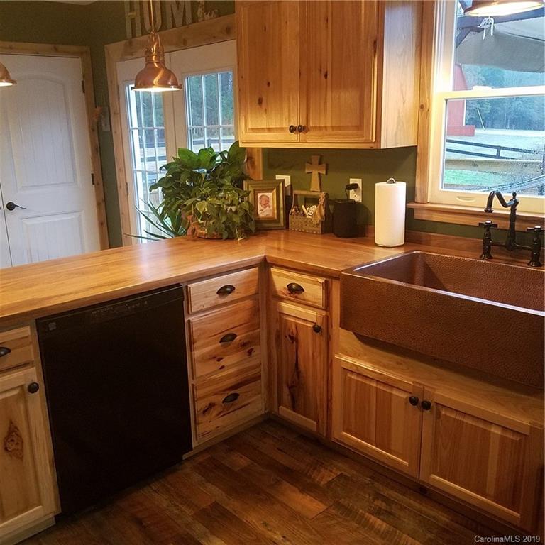 1657 Riverside Road Lancaster, SC 29720 - Photo 5 of 21 Gallery Image 5