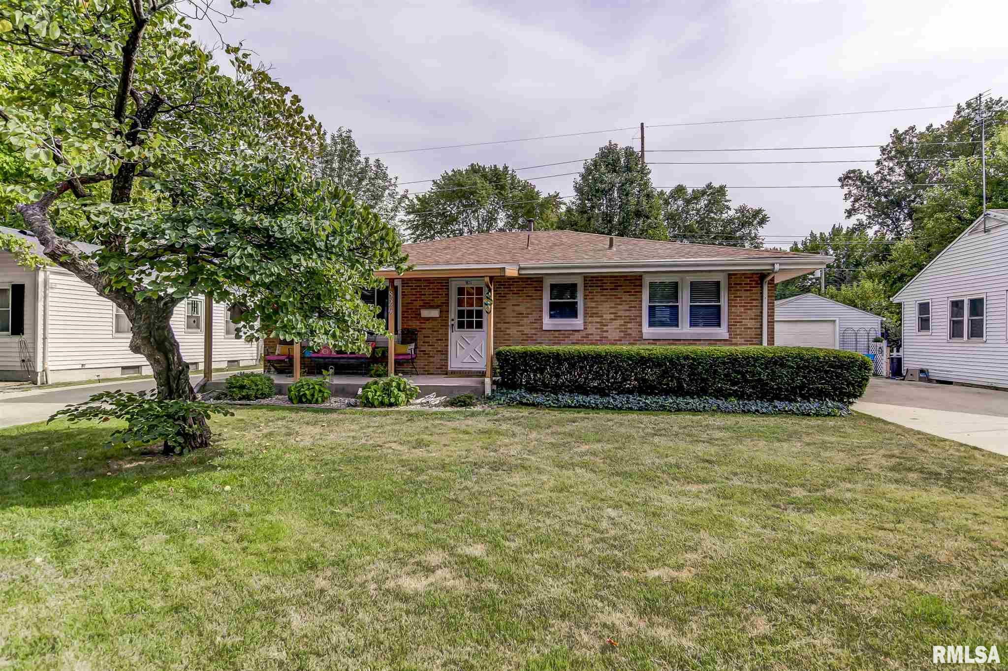 1824 Grant Street Springfield, IL 62703 - Photo 4 of 35