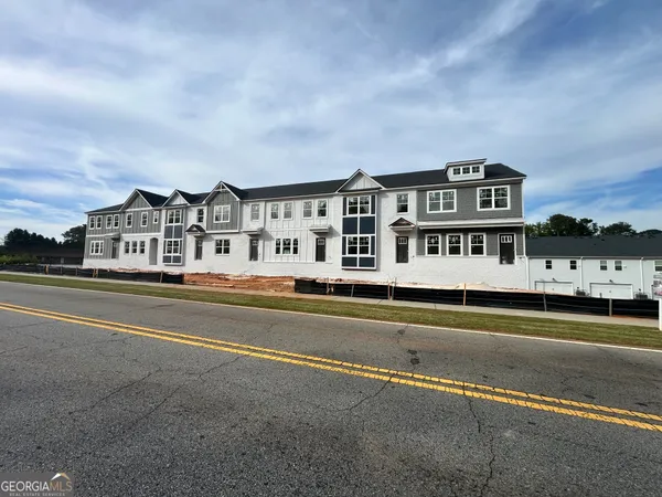 $339,900 | 1582 Salem Drive, Unit 99, Conyers, GA 30013