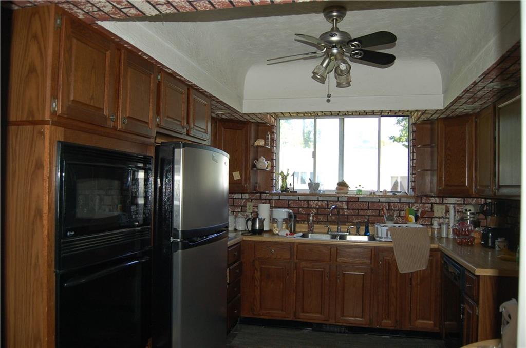 207 McMichael Road Carnegie, PA 15106 - Photo 12 of 18 Gallery Image 12