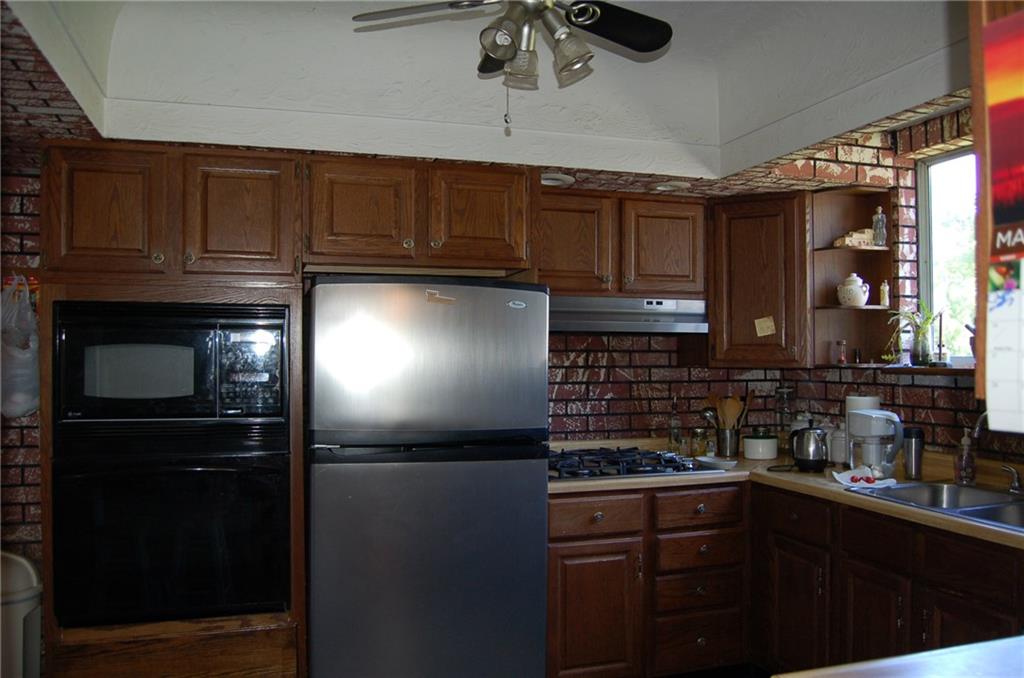 207 McMichael Road Carnegie, PA 15106 - Photo 13 of 18 Gallery Image 13