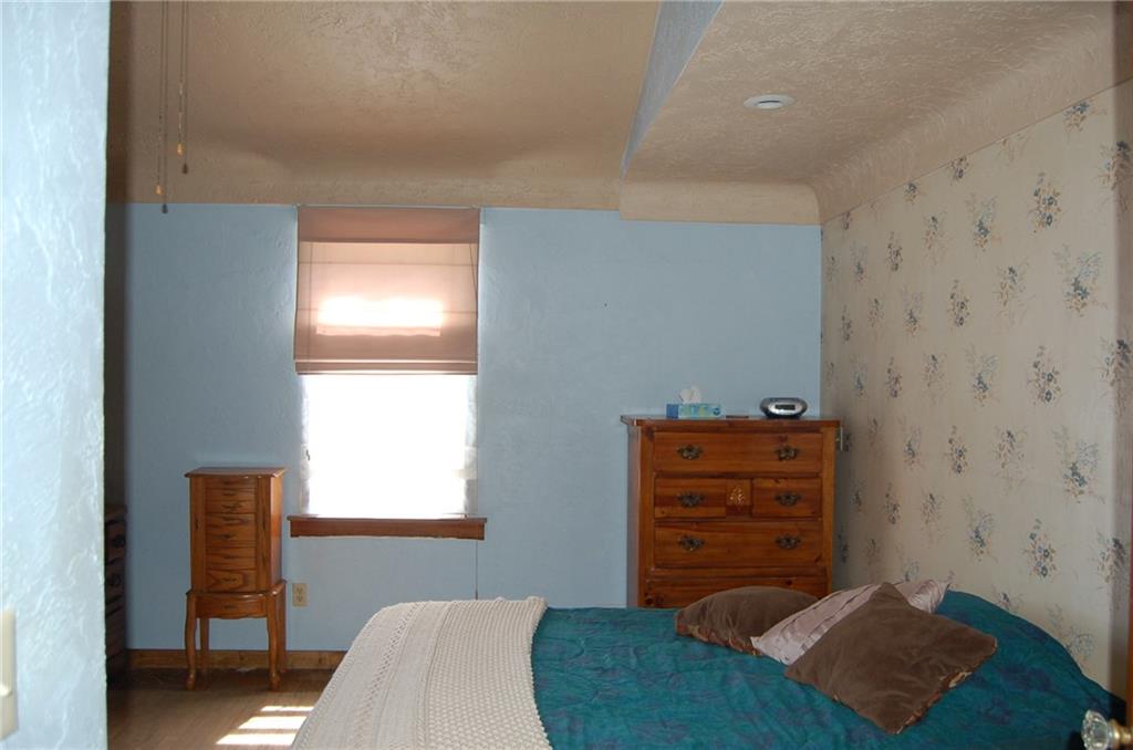 207 McMichael Road Carnegie, PA 15106 - Photo 15 of 18 Gallery Image 15