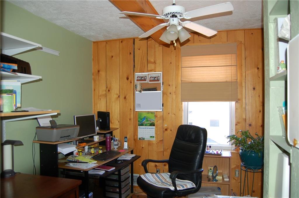 207 McMichael Road Carnegie, PA 15106 - Photo 17 of 18 Gallery Image 17