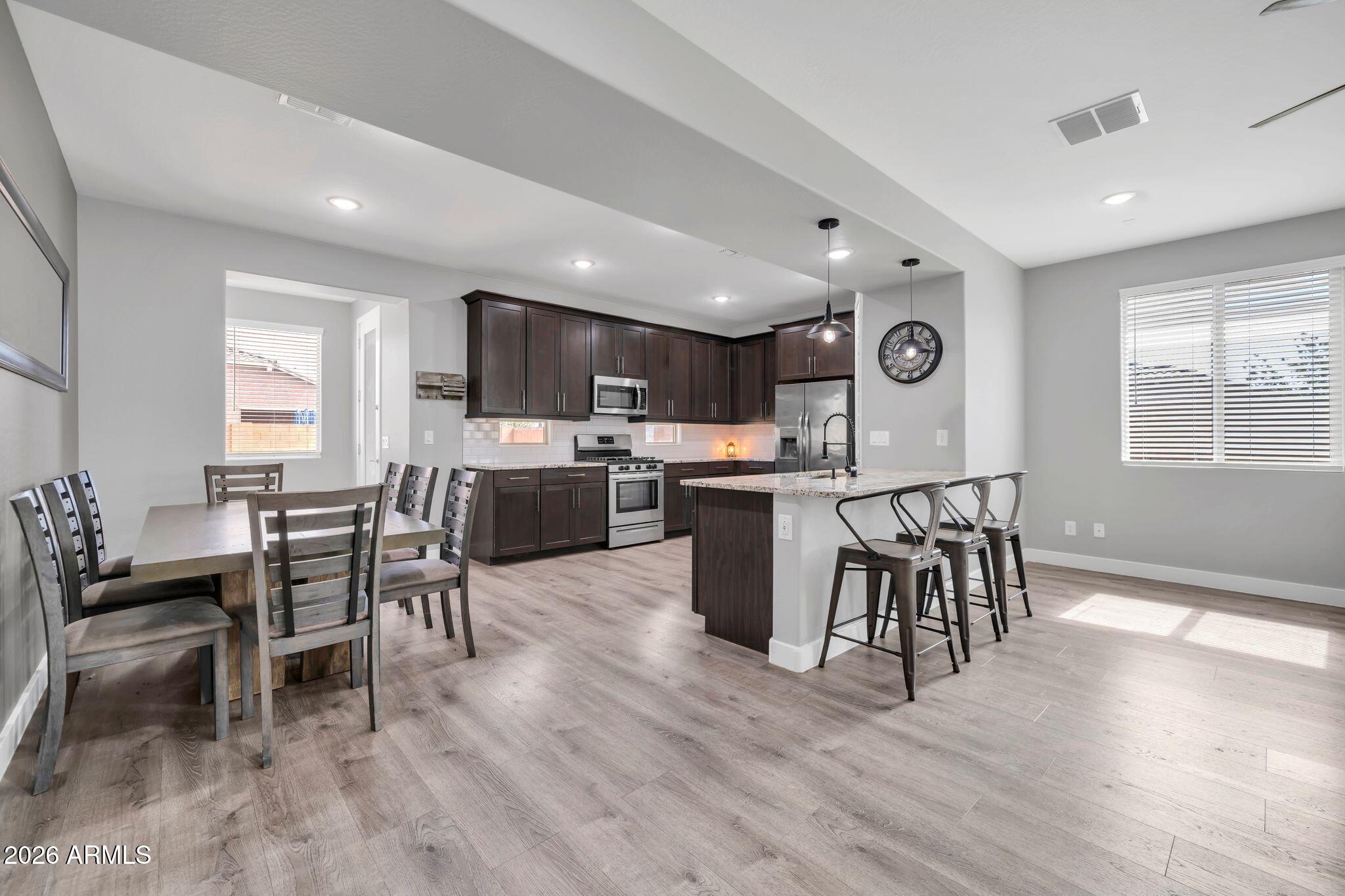 16516 West Alameda Road Surprise, AZ 85387 - Photo 4 of 38 16516 W Alameda-9