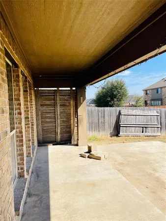 $2,600 | 548 Kerry Street, Crowley, TX 76036
