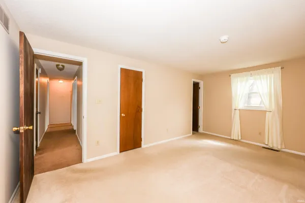 $1,950 | 7104 Tanbark Lane, Fort Wayne, IN 46835
