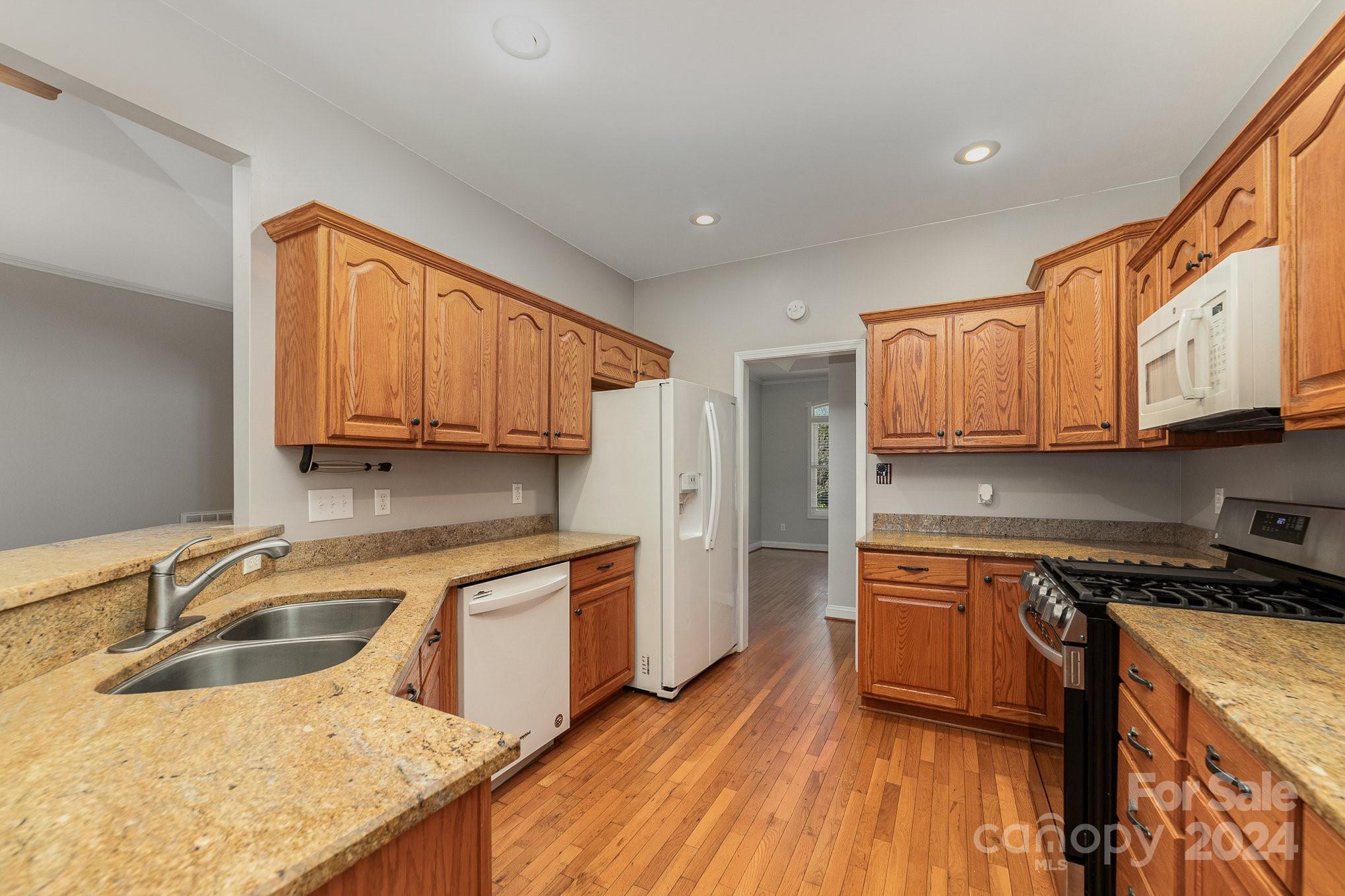 705 Flamingo Road Clover, SC 29710 - Photo 12 of 41 Gallery Image 12