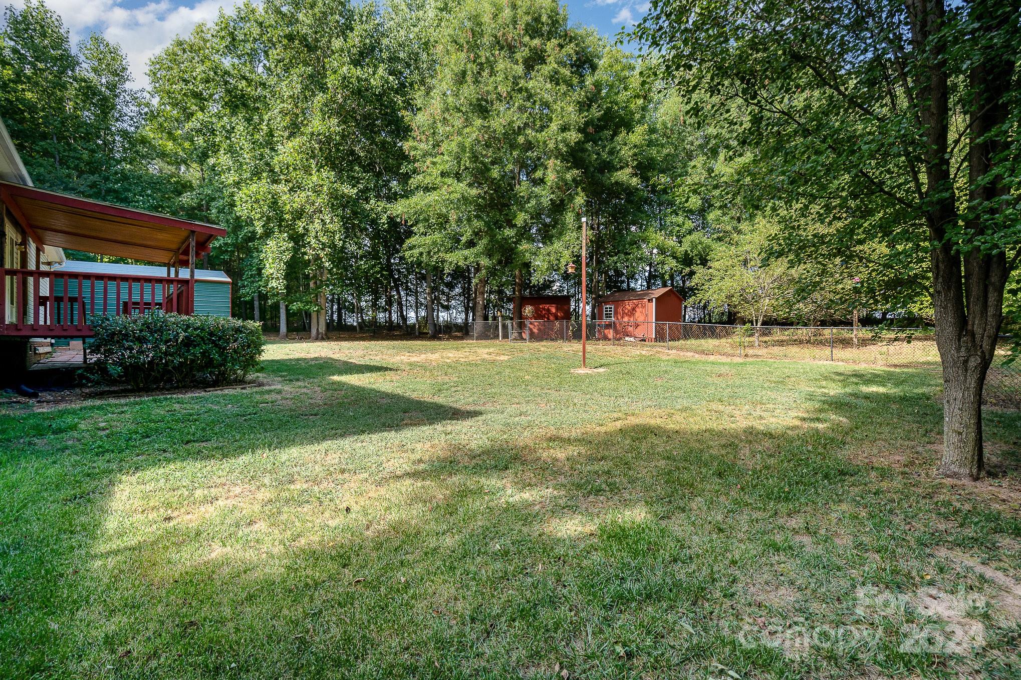 705 Flamingo Road Clover, SC 29710 - Photo 28 of 41 Gallery Image 28