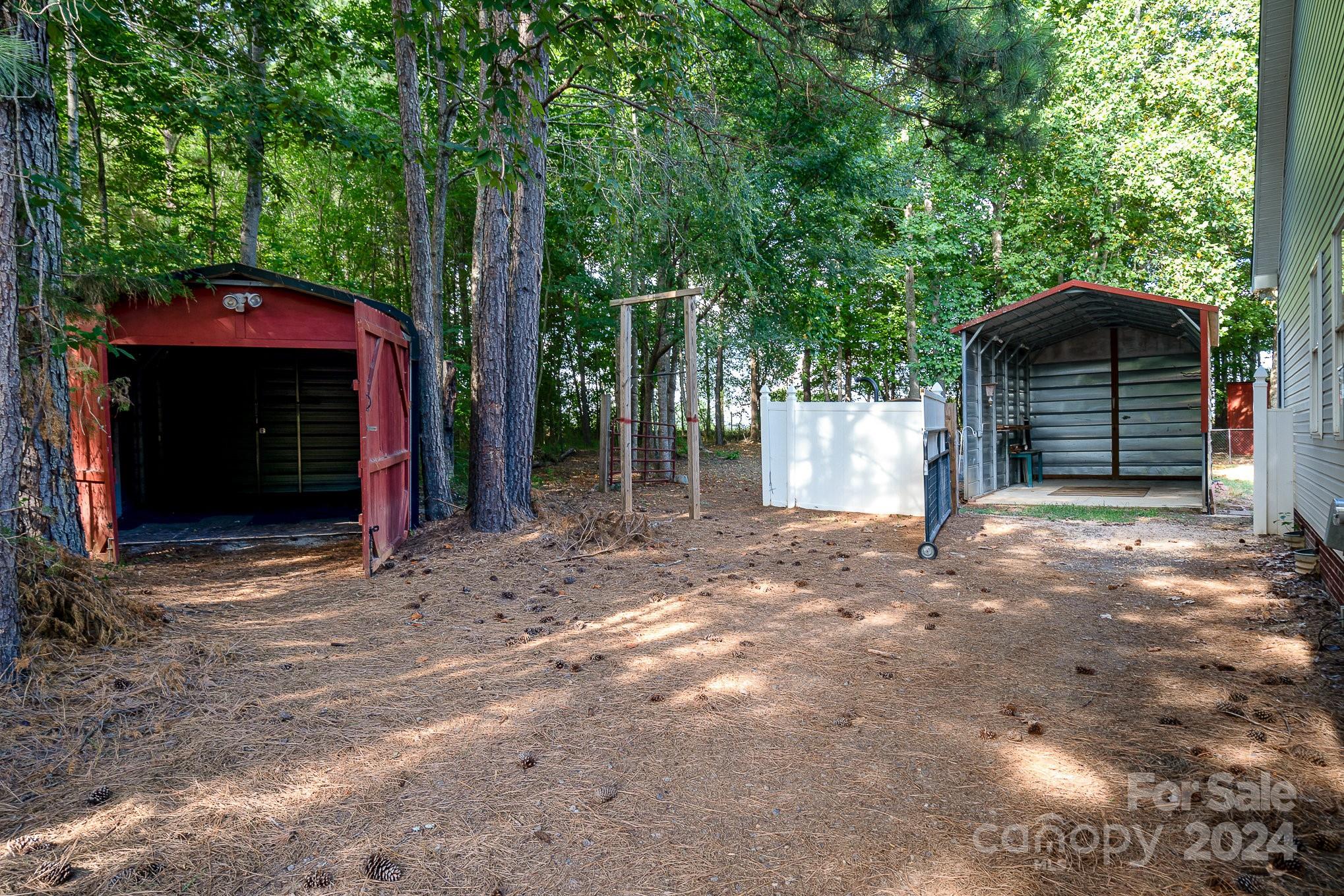 705 Flamingo Road Clover, SC 29710 - Photo 31 of 41 Gallery Image 31