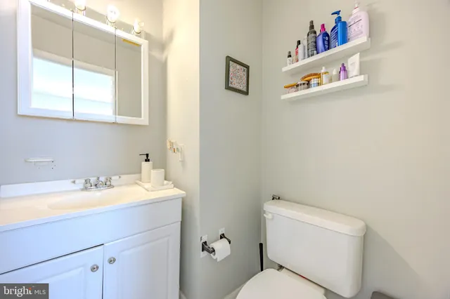 $425,000 | 14748 Endsley Turn, Woodbridge, VA 22193