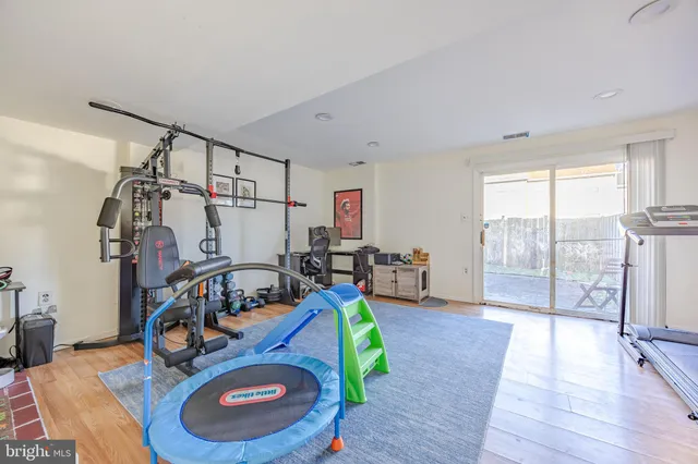 $425,000 | 14748 Endsley Turn, Woodbridge, VA 22193