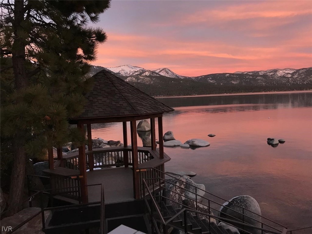 32 Crystal Drive Crystal Bay, NV 89402 - Photo 31 of 35 a terrace of a house with outdoor seating