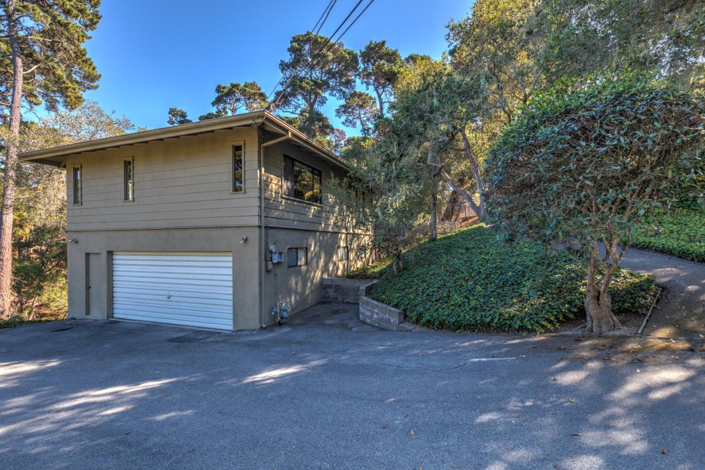 1301 Jacks Road Monterey, CA 93940 - Photo 20 of 29 Gallery Image 20