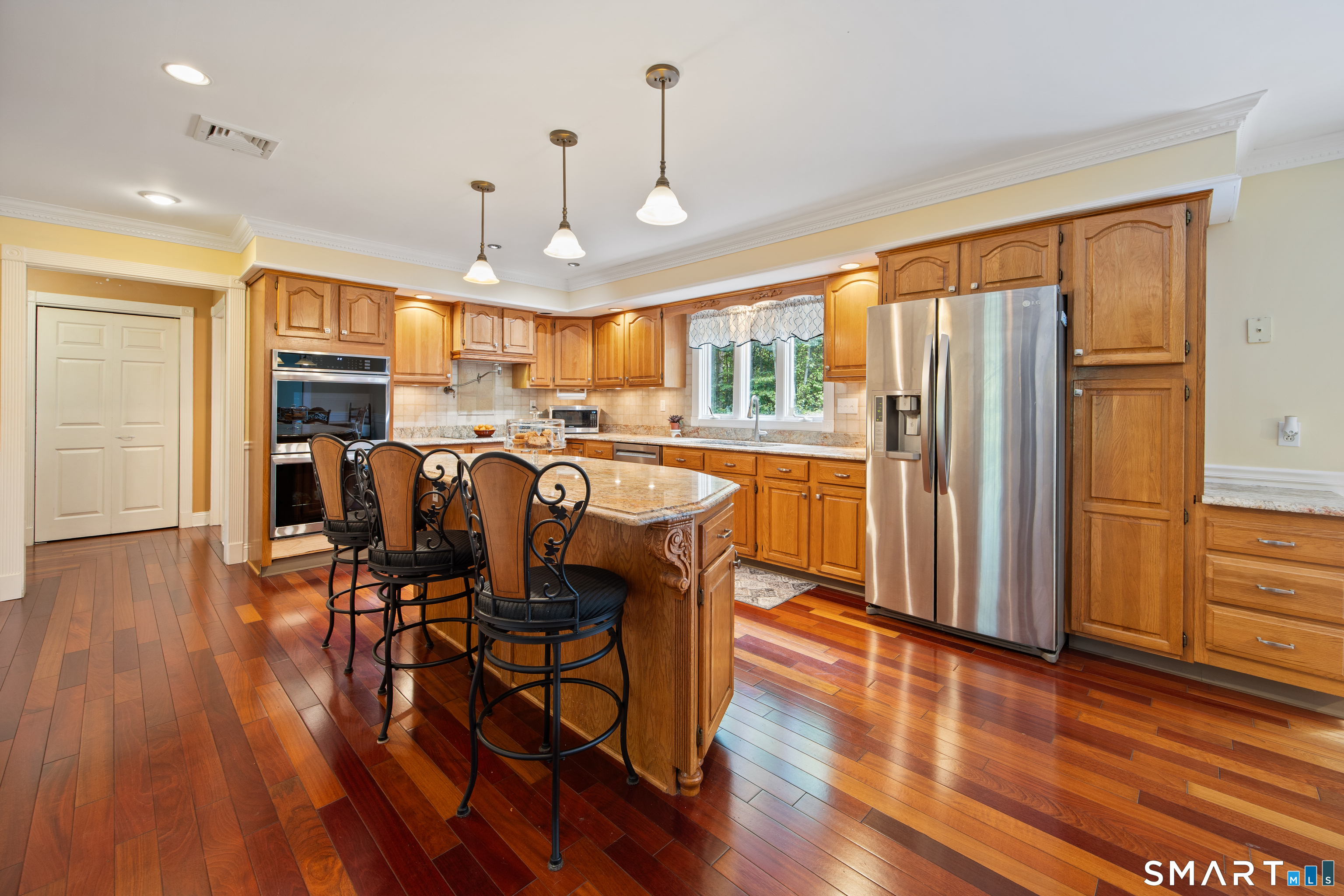 64 Grist Mill Road Monroe, CT 06468 - Photo 7 of 40