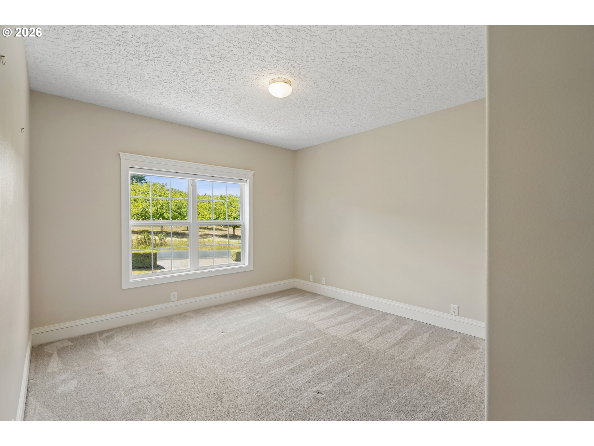32907 Southwest Laurelview Road Hillsboro, OR 97123 - Photo 27 of 45 Gallery Image 27