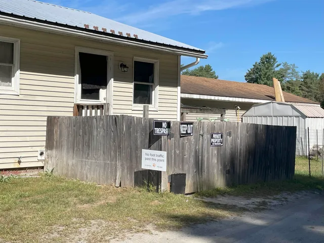 $575,000 | 738 Lynburke Road, Lyndon, VT 05851