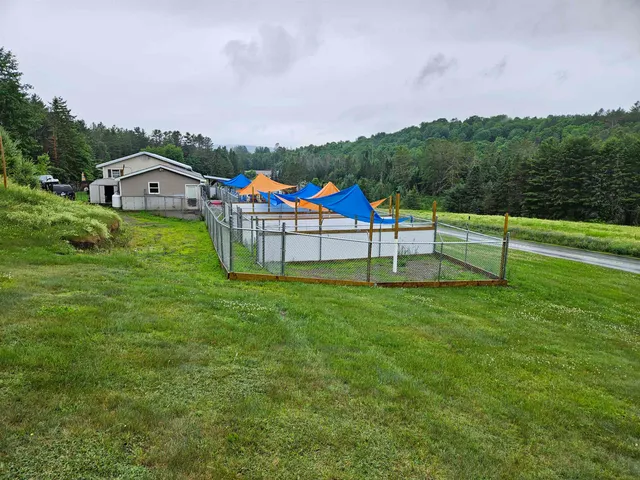 $575,000 | 738 Lynburke Road, Lyndon, VT 05851