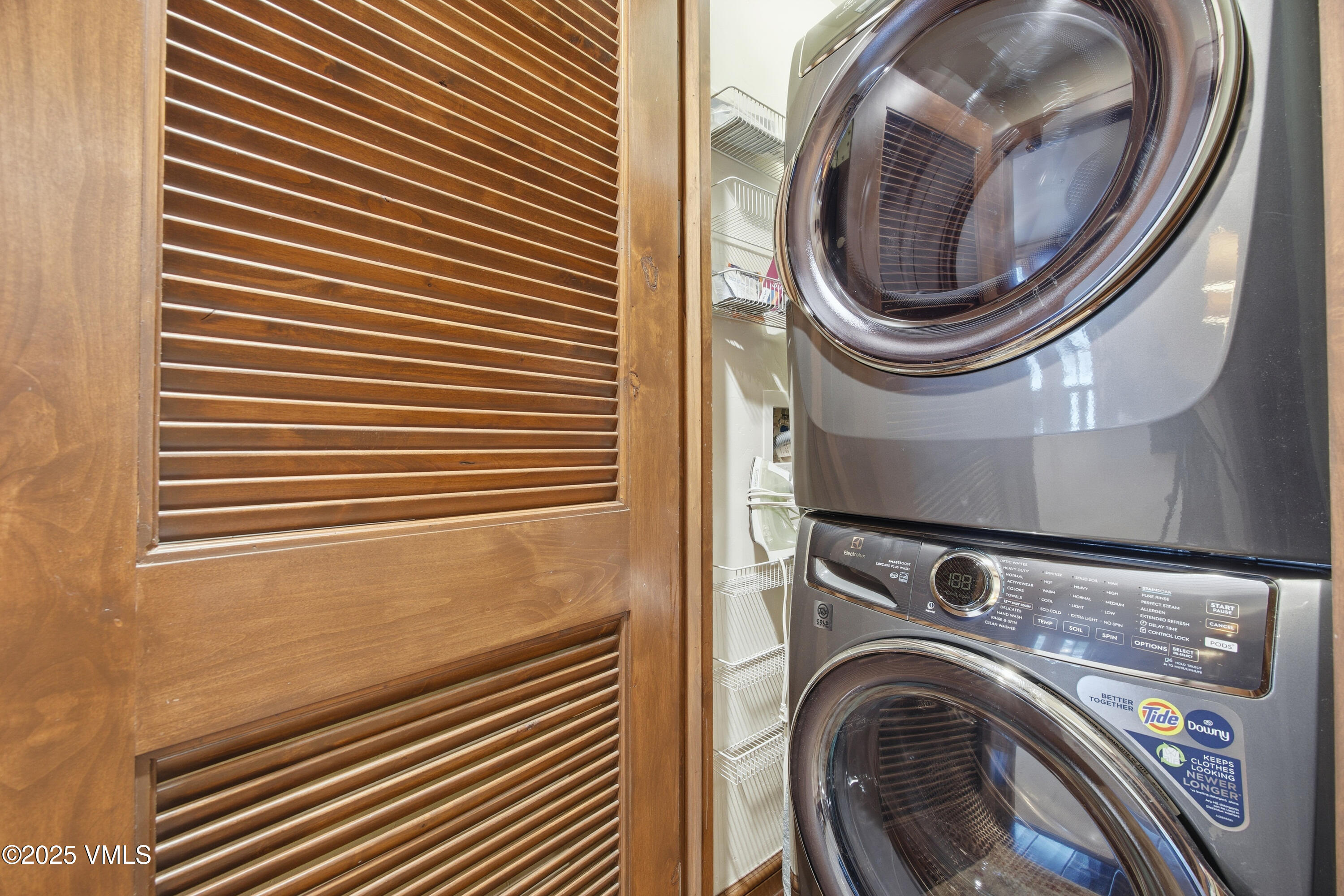 38390 Hwy 6 Avon Co 81620, Unit 311 Avon, CO 81620 - Photo 24 of 36 Laundry Room