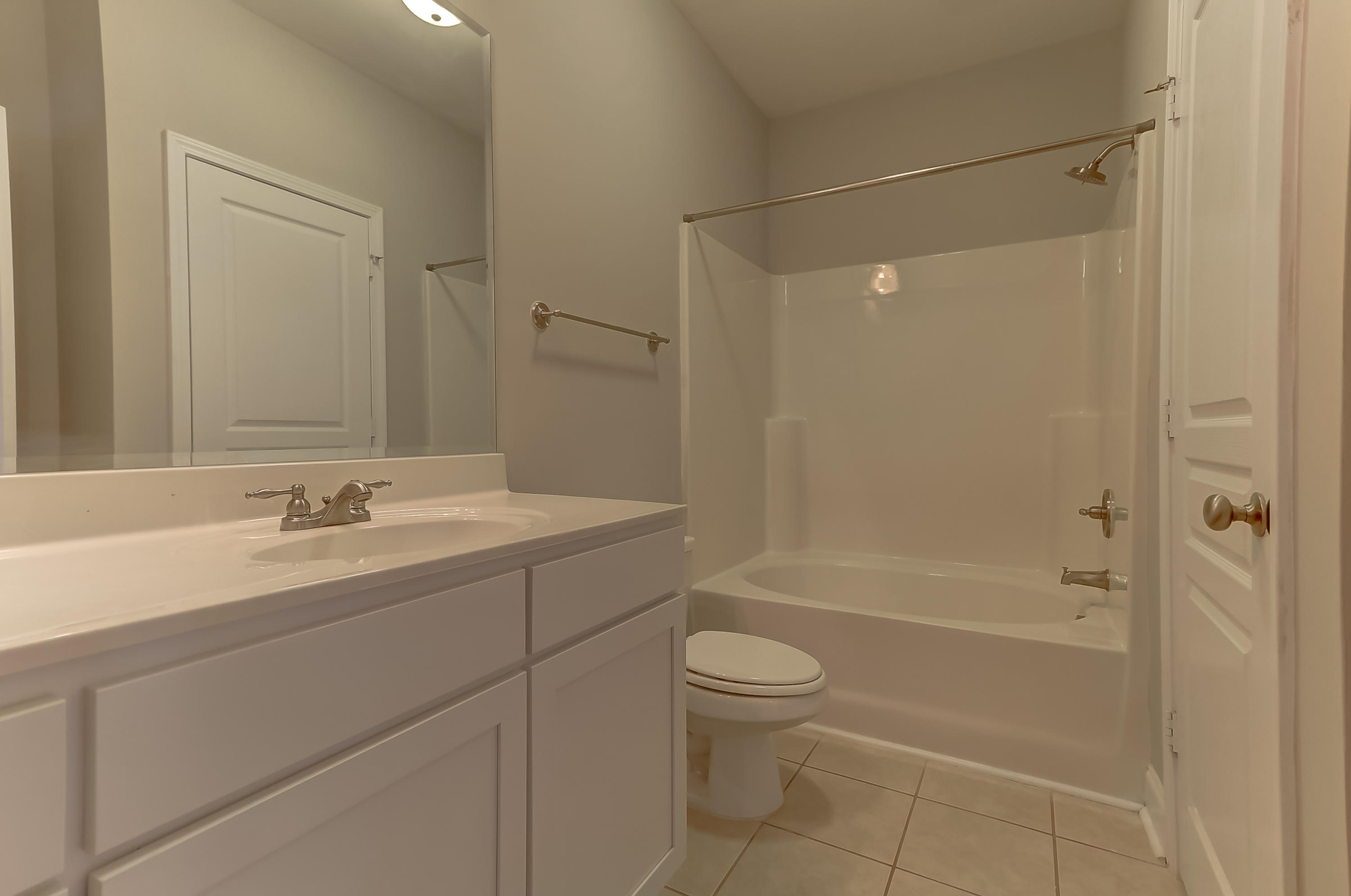 1810 Basildon Road Mount Pleasant, SC 29466 - Photo 14 of 32 Full Bath