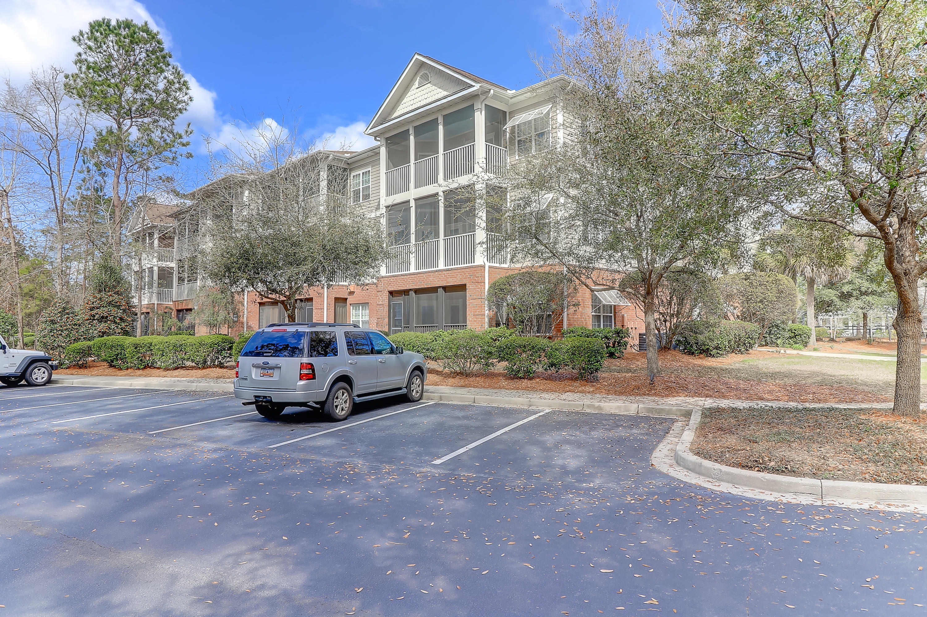1810 Basildon Road Mount Pleasant, SC 29466 - Photo 21 of 32 View of the Unit