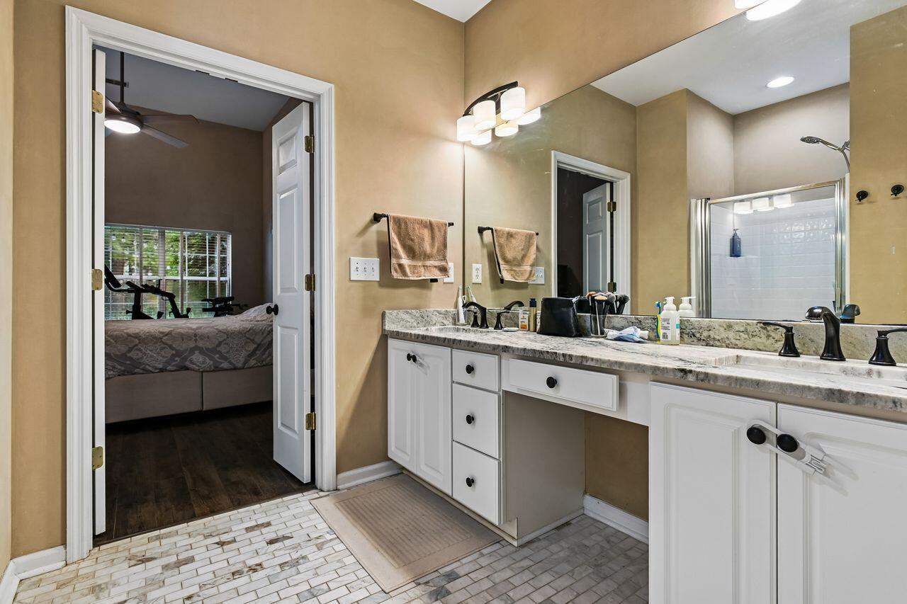 2012 Andover Way Mount Pleasant, SC 29466 - Photo 25 of 43 28-Primary_Bath