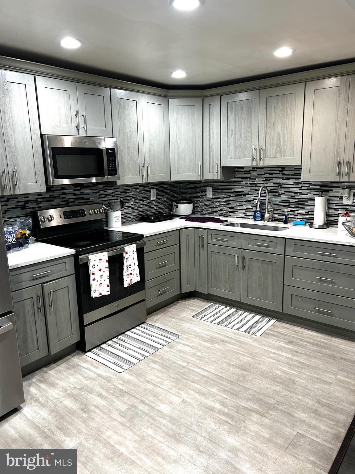3207 Ancona Road Philadelphia, PA 19154 - Photo 13 of 47 Gallery Image 13