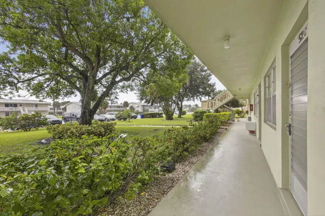$138,950 | 52 Norwich C, West Palm Beach, FL 33417