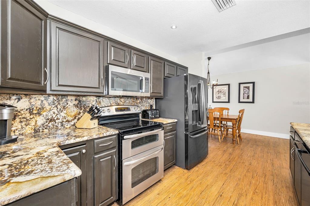 7692 132nd Way Seminole, FL 33776 - Photo 11 of 37