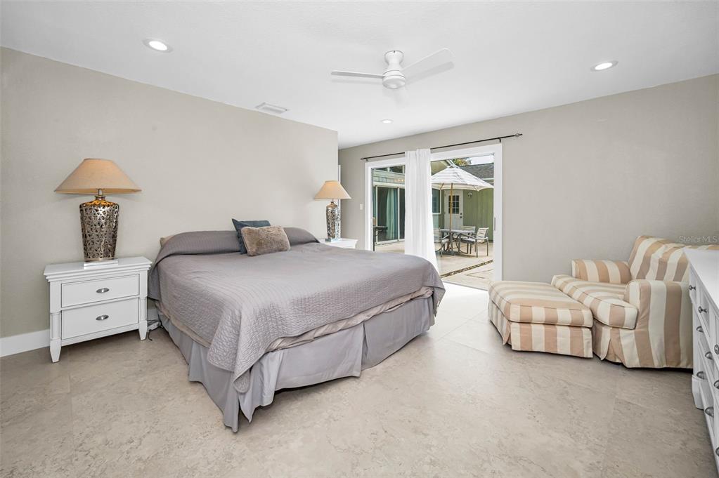 7692 132nd Way Seminole, FL 33776 - Photo 18 of 37