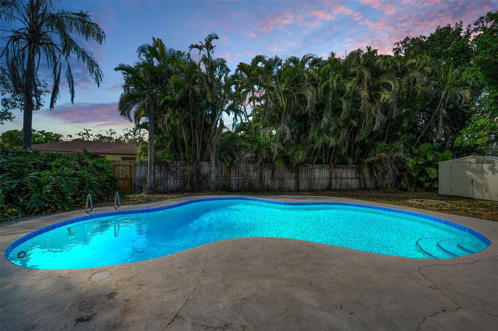 7692 132nd Way Seminole, FL 33776 - Photo 31 of 37