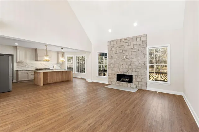 $715,000 | 534 Emerald Lake Lane, Sugar Hill, GA 30518