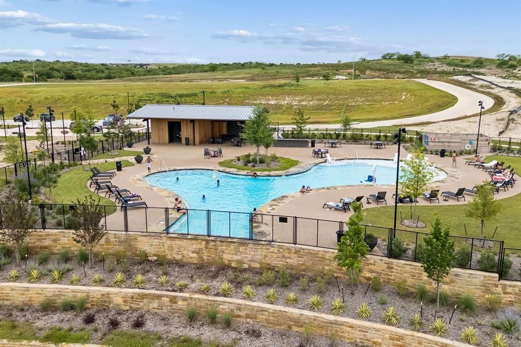 109 Chisos Court Rhome, TX 76078 - Photo 36 of 39