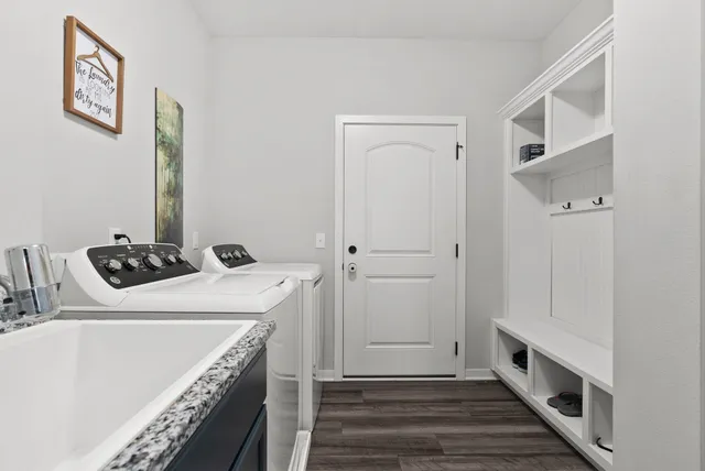 $1,125,000 | 2260 Lonnie Lane, Sun Prairie, WI 53590