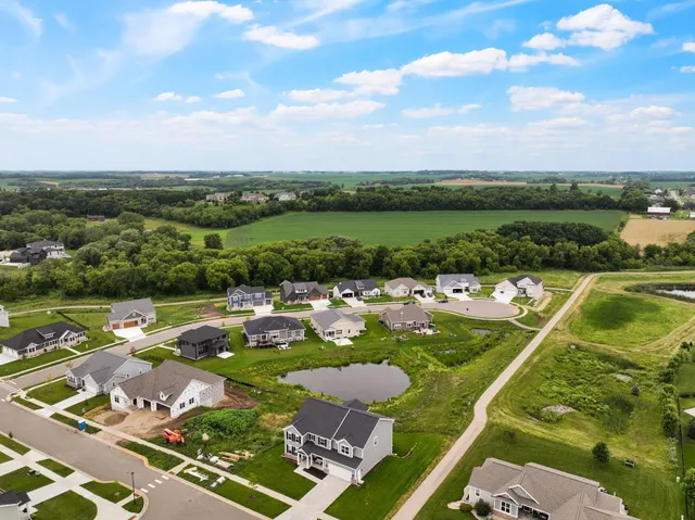 $1,125,000 | 2260 Lonnie Lane, Sun Prairie, WI 53590