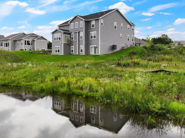 $1,125,000 | 2260 Lonnie Lane, Sun Prairie, WI 53590