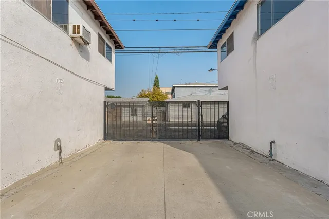 $414,999 | 6021 East Gage Avenue, Bell Gardens, CA 90201