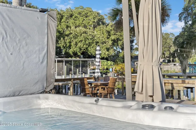 $900,000 | 152 Indian Creek Road, Oak Hill, FL 32759