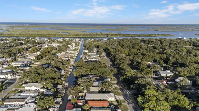 $900,000 | 152 Indian Creek Road, Oak Hill, FL 32759