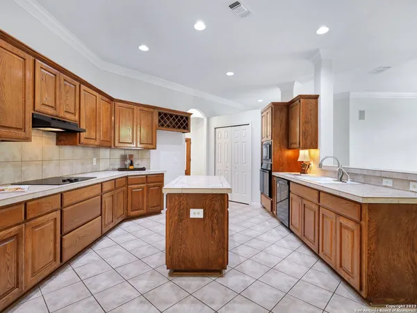 $3,400 | 26 Silverhorn Drive, San Antonio, TX 78216