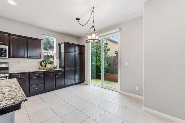 $414,900 | 1568 Lambourn Way, Clovis, CA 93619