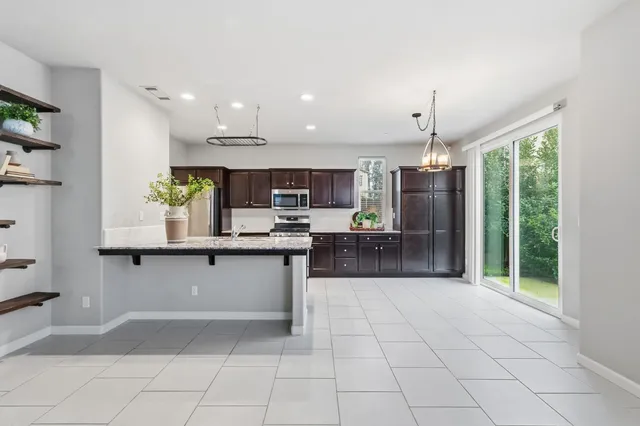 $414,900 | 1568 Lambourn Way, Clovis, CA 93619