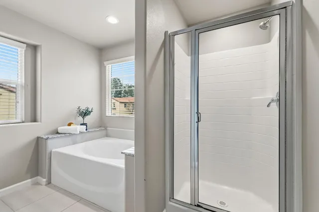 $414,900 | 1568 Lambourn Way, Clovis, CA 93619