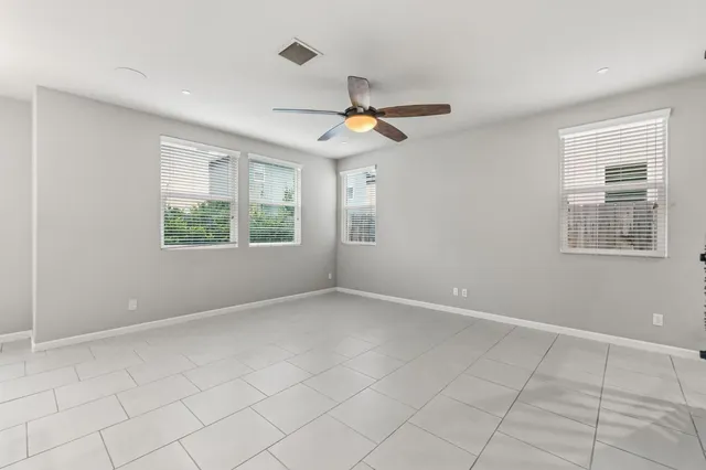 $414,900 | 1568 Lambourn Way, Clovis, CA 93619