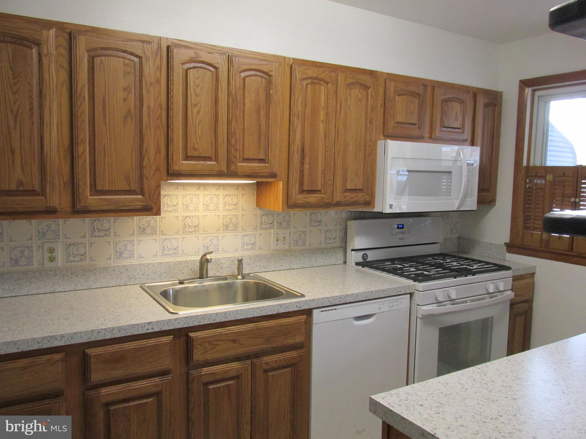 2331 Searles Road Baltimore, MD 21222 - Photo 6 of 30 Updated Kitchen