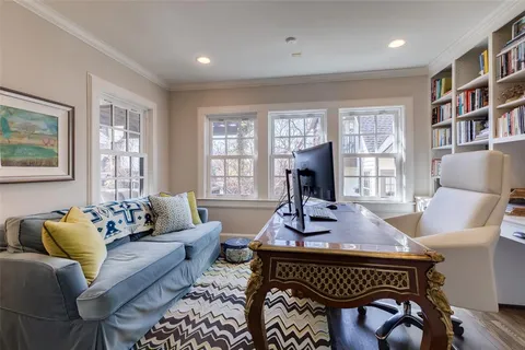 $2,699,000 | 6908 Lakeshore Drive, Dallas, TX 75214