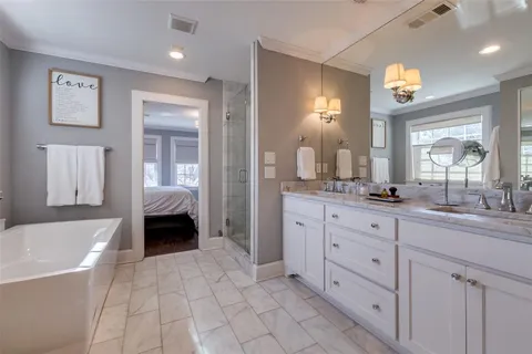 $2,699,000 | 6908 Lakeshore Drive, Dallas, TX 75214