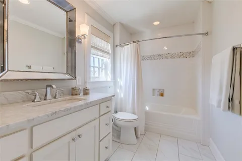 $2,699,000 | 6908 Lakeshore Drive, Dallas, TX 75214