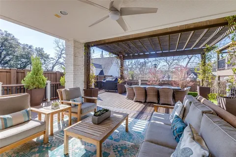 $2,699,000 | 6908 Lakeshore Drive, Dallas, TX 75214