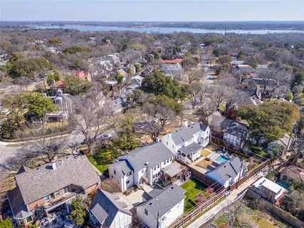 $2,699,000 | 6908 Lakeshore Drive, Dallas, TX 75214