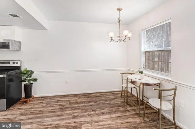 $349,999 | 1856 Fort Pulaski Court, Dumfries, VA 22026